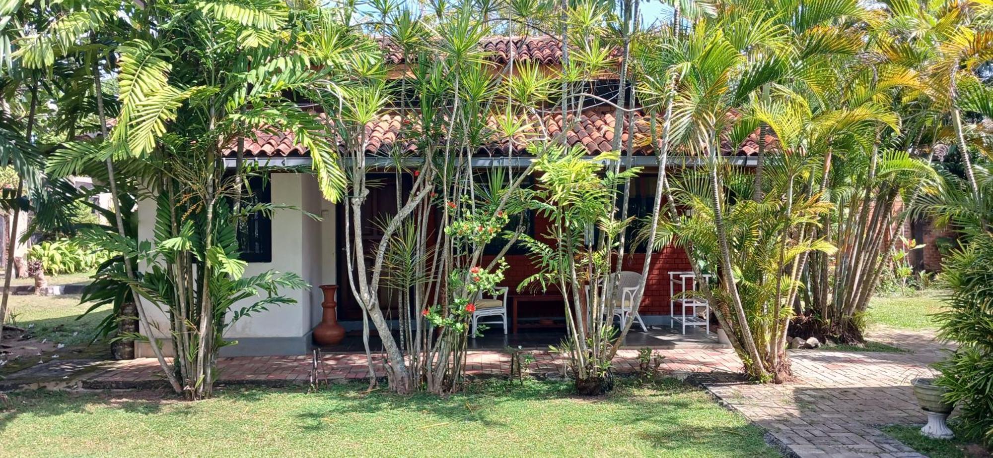 Cottage Garden Bungalows Moratuwa Exteriör bild