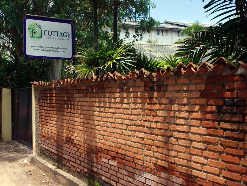 Cottage Garden Bungalows Moratuwa Exteriör bild
